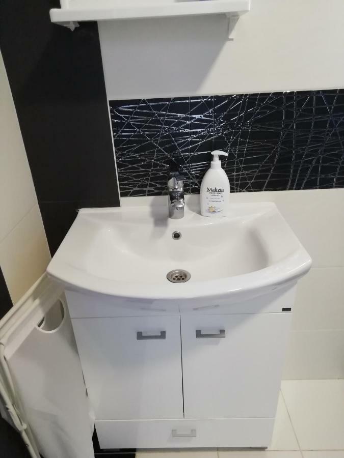 Apartman Marinkovic 도브라 보다 외부 사진